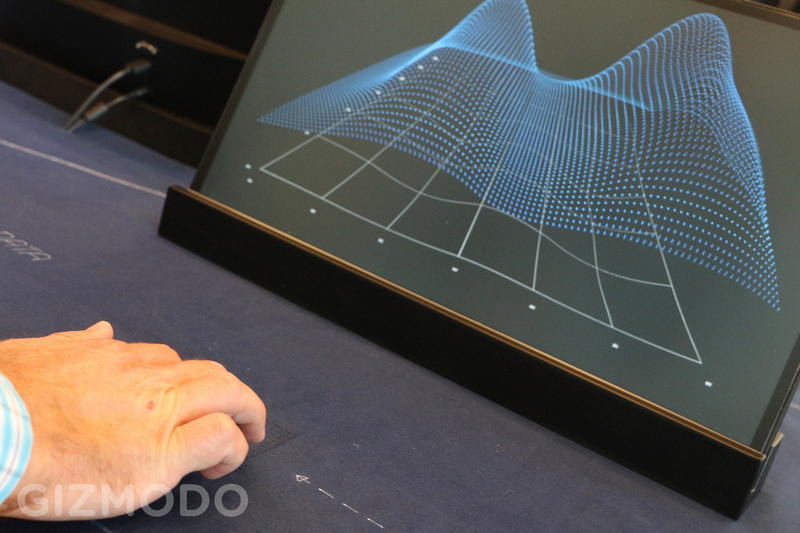 Illustration for article titled Project Jacquard Hands-On: Google's ATAP is Putting Sensors In Fabric